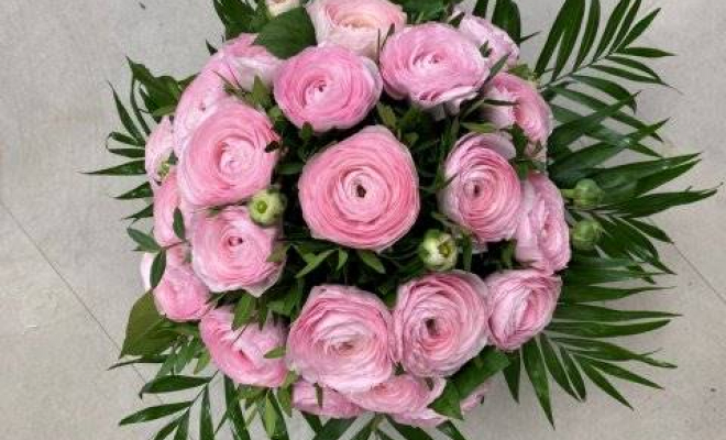 Bouquet de renoncules, Vaugneray, Alloin Fleurs